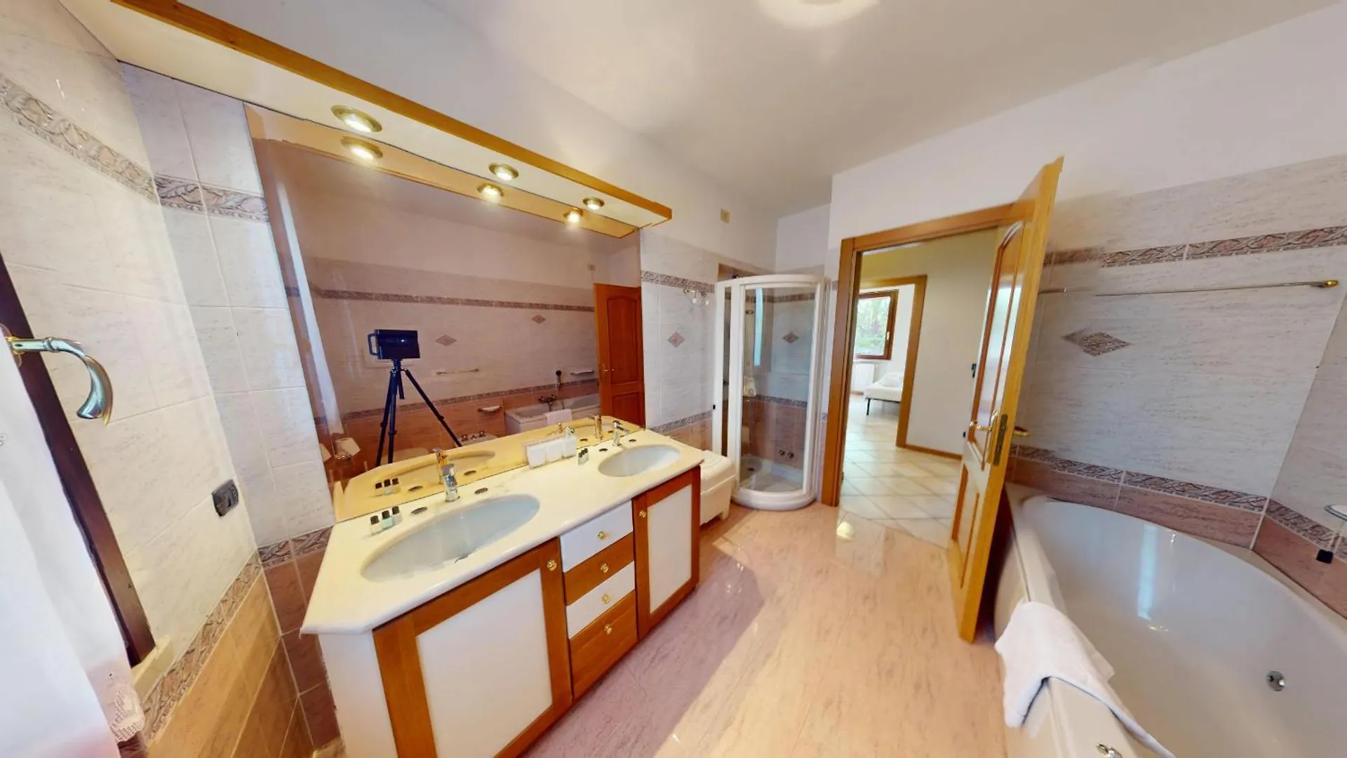 Casa Arcoiris By Bookinggardalake Manerba del Garda Itália